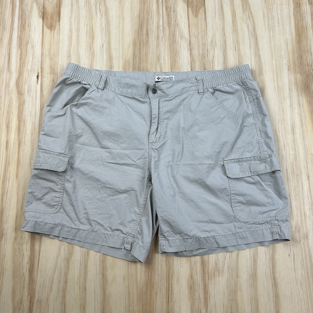 Columbia Womens XL Beige Cargo Hiking Shorts Outdoor Trail Travel